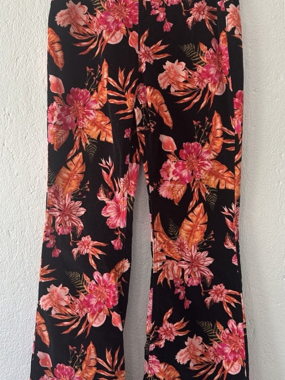 NO BOUNDARIES WOMENS SUPER HIGH RISE ELASTIC WAIST FLOWER DESIGN PANTS XXXL (21)